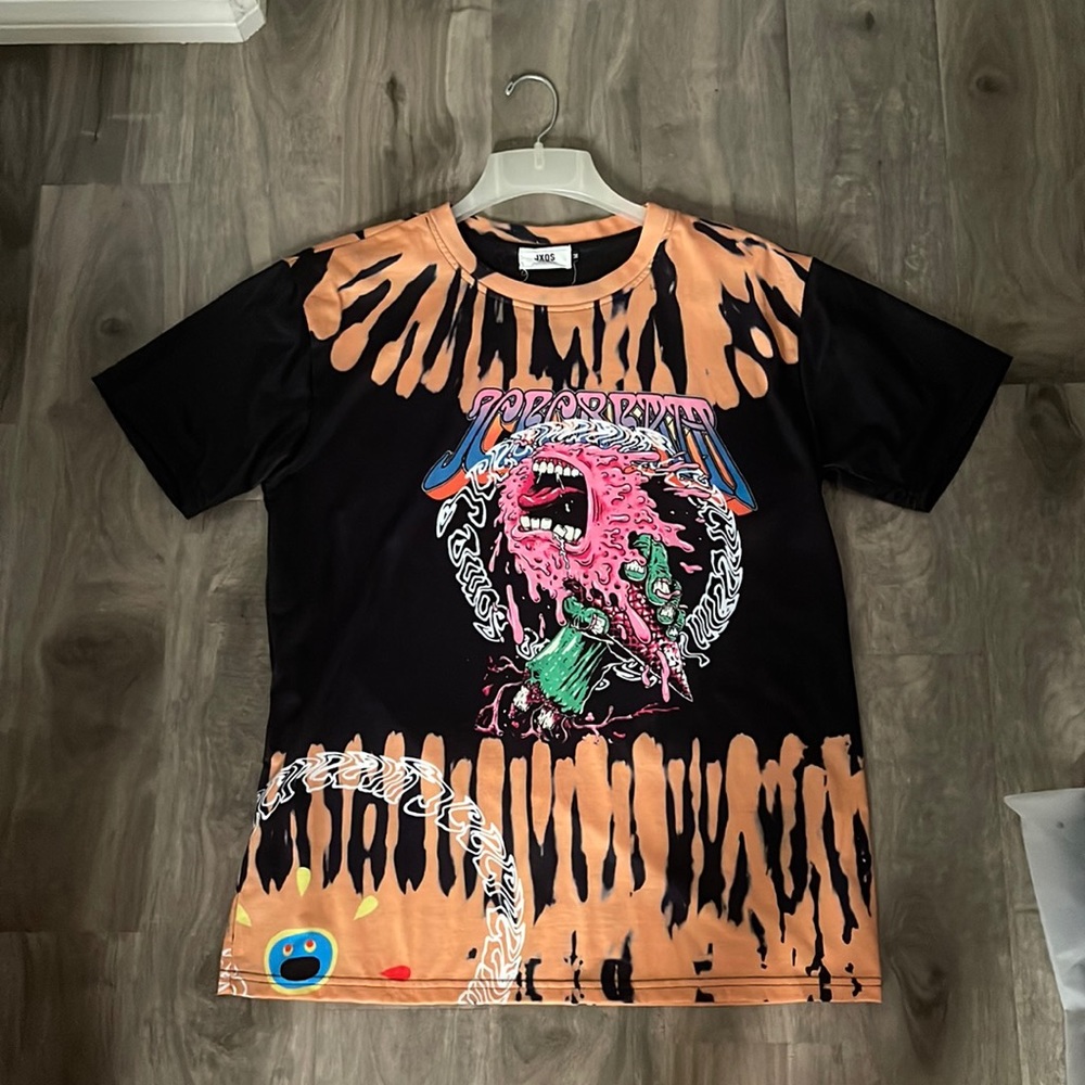 T shirt